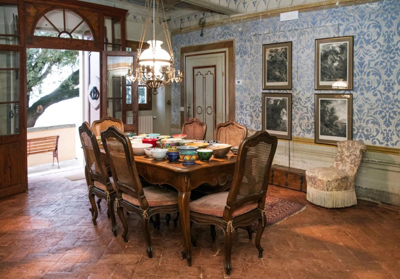 Villa Moris Bed And Breakfast Tavarnelle Val di Pesa Exterior foto