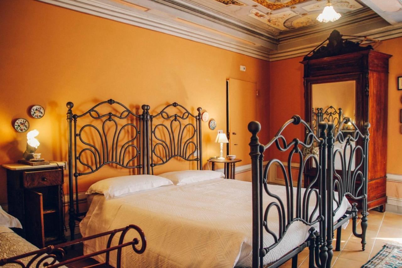 Villa Moris Bed And Breakfast Tavarnelle Val di Pesa Exterior foto